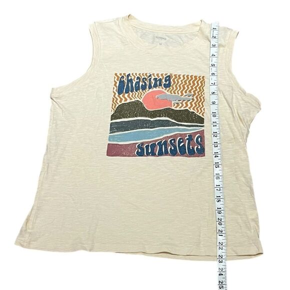 Sonoma Women’s Chasing Sunsets Cream Graphic T-Shirt, Size M, NWT - Picture 4 of 6